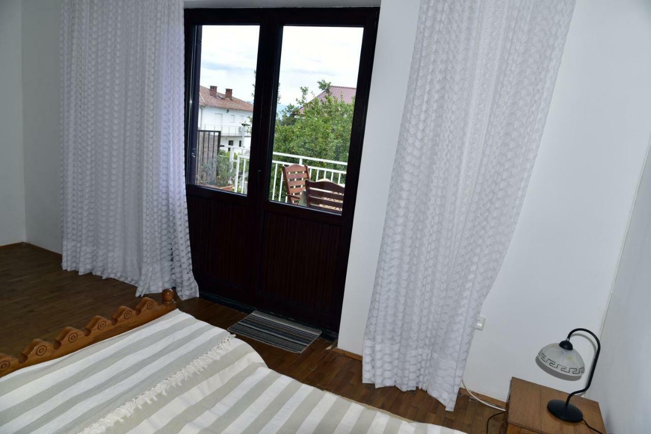 Apartment Palm Tree Malinska Zewnętrze zdjęcie