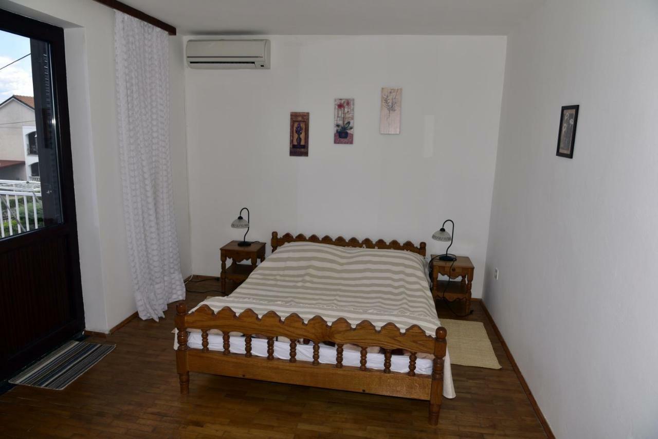 Apartment Palm Tree Malinska Zewnętrze zdjęcie